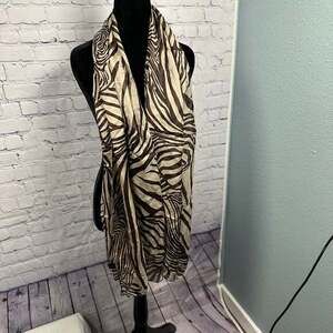 Vintage ByHer Black and White Zebra Print Long Scarf 100% Silk